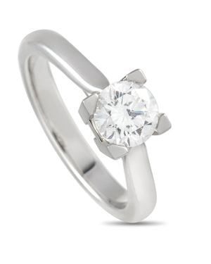 Harry Winston Platinum 0.71 Ct Diamond Solitaire Engagement Ring - White