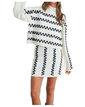 Buttermelon Wavy Stripe Mini Skirt - White