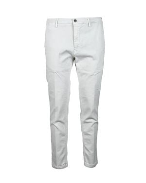 Replay Slim Fit Ankle-Length Pants With Minimalist Design - Gray