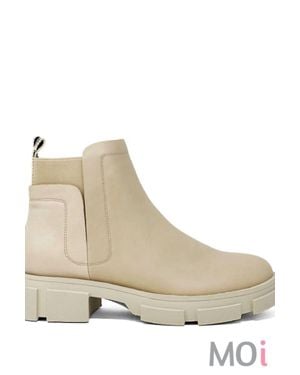 Shu Shop Yordana Lug Sole Boot - Natural
