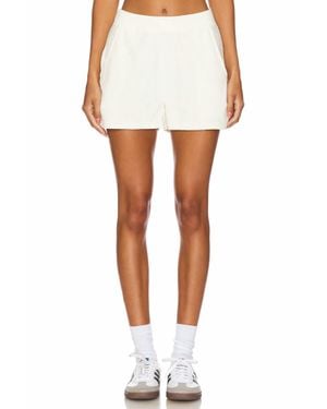 Kule The Terry Venus Short - White