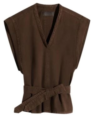 Lemaire Sleeveless Chasuble With Deep V-Neck And Structured Shoulders - Brown