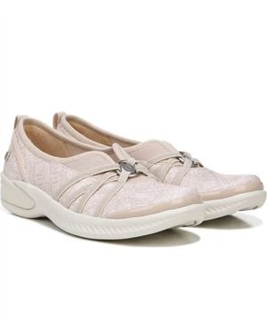 Bzees Niche Sneaker - White