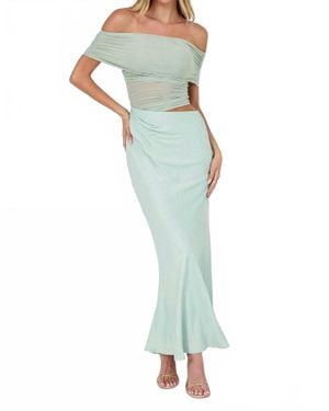 one & only Off The Shoulder Midi Dress - Green