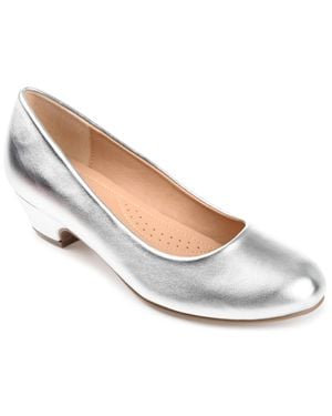 Journee Collection Apos;S Comfort Saar Narrow Width Pumps - White