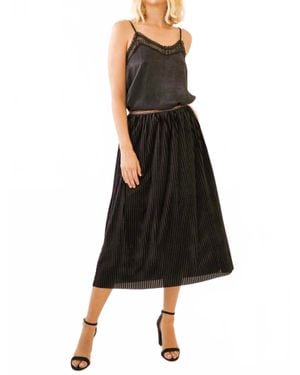Mystree Photo Frame Velvet Skirt - Black