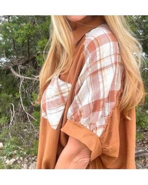 Umgee Camel Linen Plaid Button Down Shirt With Unfinished Frayed Hem - White