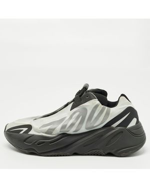 Yeezy Off/ Nylon Boost 700 Mnvn Low Top Sneakers Size 38 - Black