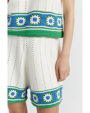 Chinti & Parker Cream Cotton Hand Crochet Shorts - Green