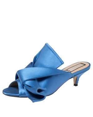 N°21 Nº21 Satin Raso Knot Peep Toe Kitten Heel Mules - Blue