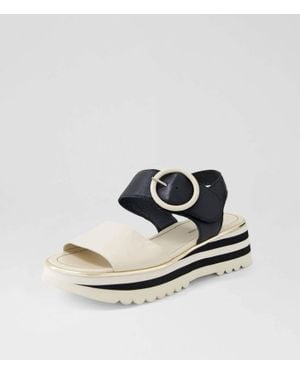 DJANGO & JULIETTE Harlows Platform Sandal - White