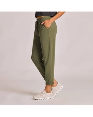 Life Is Good. Solid Crusher Flex Pant - Green