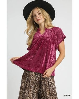 TRUEDAMES Crushed Velvet Pleated Blouse - Red