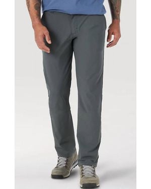 Wrangler Atg Fwds 5-Pocket Chino Action Pant - Gray
