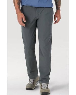 Wrangler Atg Fwds 5-Pocket Chino Action Pant - Gray