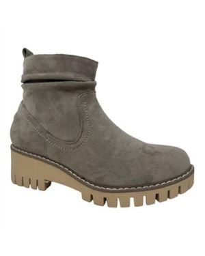 Very G Dashing Sueded Boot - Brown