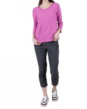 cut-loose 3/4-Sleeve V-Tee - Pink