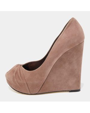 Gina Dusty Pleated Suede Wedge Pumps - Brown