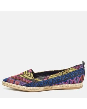 Nicholas Kirkwood Canvas Embroidered Mexican Pointed Toe Espadrilles - Blue