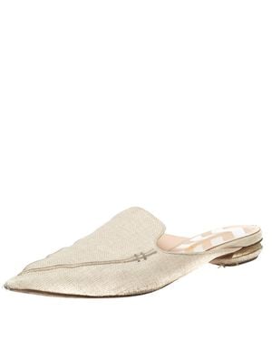 Nicholas Kirkwood Cream Raffia Pointed Toe Beya Flat Mule Sandals - Natural