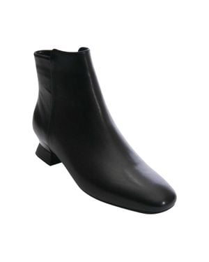 Vaneli Pensee Bootie - Black