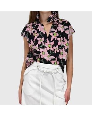 Never A Wallflower Vicki Floral Short Sleeve Top - Black