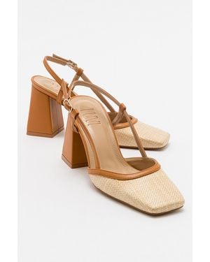 Prologue Shoes Rivie Raffia Square Toe Block Heel Pump - Natural