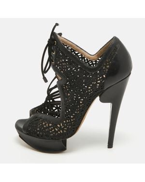 Nicholas Kirkwood Mesh And Leather Cutout Lace Up Booties - Black