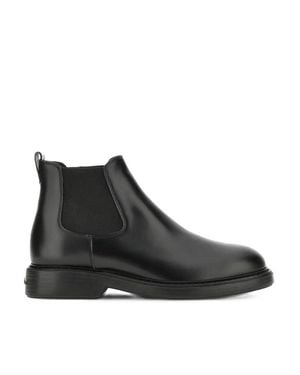 Hogan Smooth Leather Chunky Sole Chelsea Boots - Black