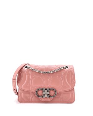 Ferragamo Gancini Turnlock Flap Bag Gancini Quilted Leather Medium - Pink