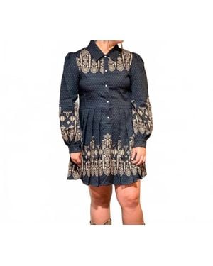 Lucky & Blessed Pleated Pearl Snap Dress - Blue