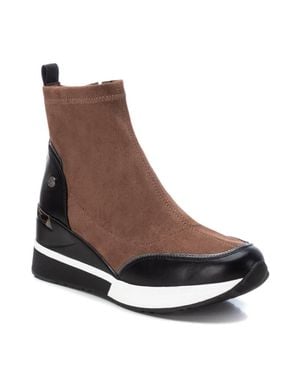 Xti Suede Wedge Booties By - Brown
