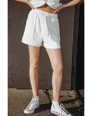 TRUEDAMES Call My Lovely Shorts - White