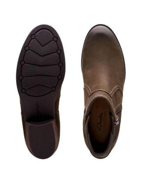 Clarks Charlten Ave Slate 26174177 - Brown