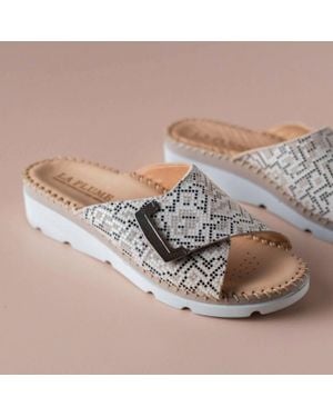 Eric Michael Agua Sandal - White