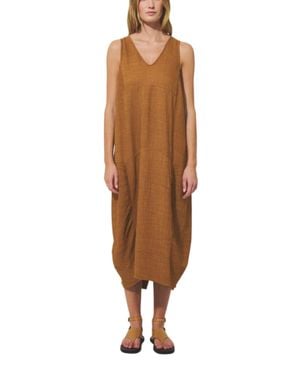 Transit Textural Midi Dress With Double V-Neckline - Brown