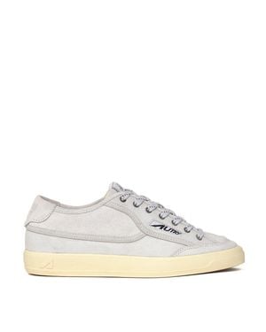 Autry Low-Top Suede Sneakers With Leather Accents And Vintage Appeal - White