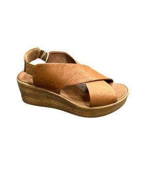 BUENO Naomi Wedge Sandal - Brown