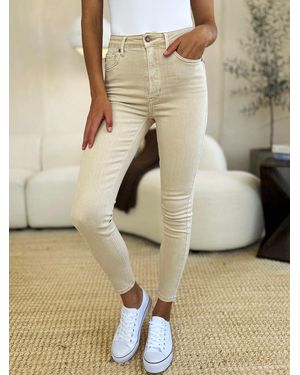 TRUEDAMES Full Size Garment Dyed Tummy Control Skinny Jeans - Natural
