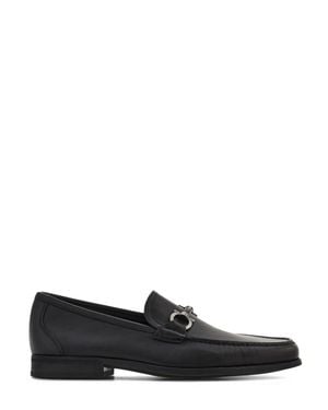 Ferragamo Classic Calfskin Loafers With Metal Bit Detail - Black