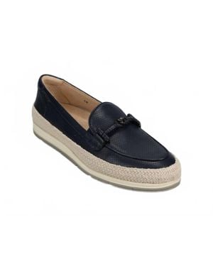 Vaneli Quarzi Almond-Toe Loafer - Blue