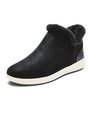 Olukai Kamau Slip On Boots - Black