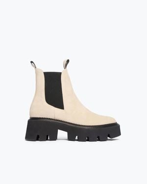 Frēda Salvador Jordan Rain Resistant Chelsea Boot - White