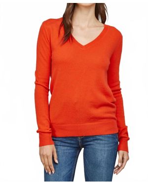 Fate by LFD Cynthia Classic V Neck Sweater - Red