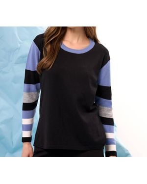 French Kyss Color Block Sleeve Scoop Neck Tee - Black