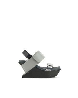 United Nude Delta Wedge Sandal - Metallic