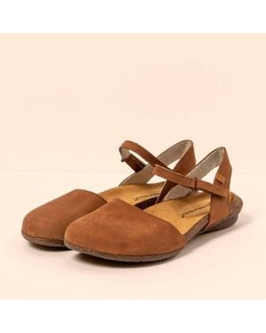 El Naturalista Wakataua Sandals - Brown