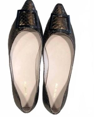 All Black Met Exotic Flats - Black
