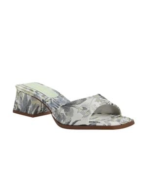 Chinese Laundry Linda Brocade Heel - Gray