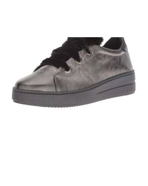 The Flexx Groove Sneaker - Gray